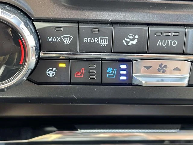 New 2026 Star White Metallic Tri-Coat Ford F-250® King Ranch® image 31
