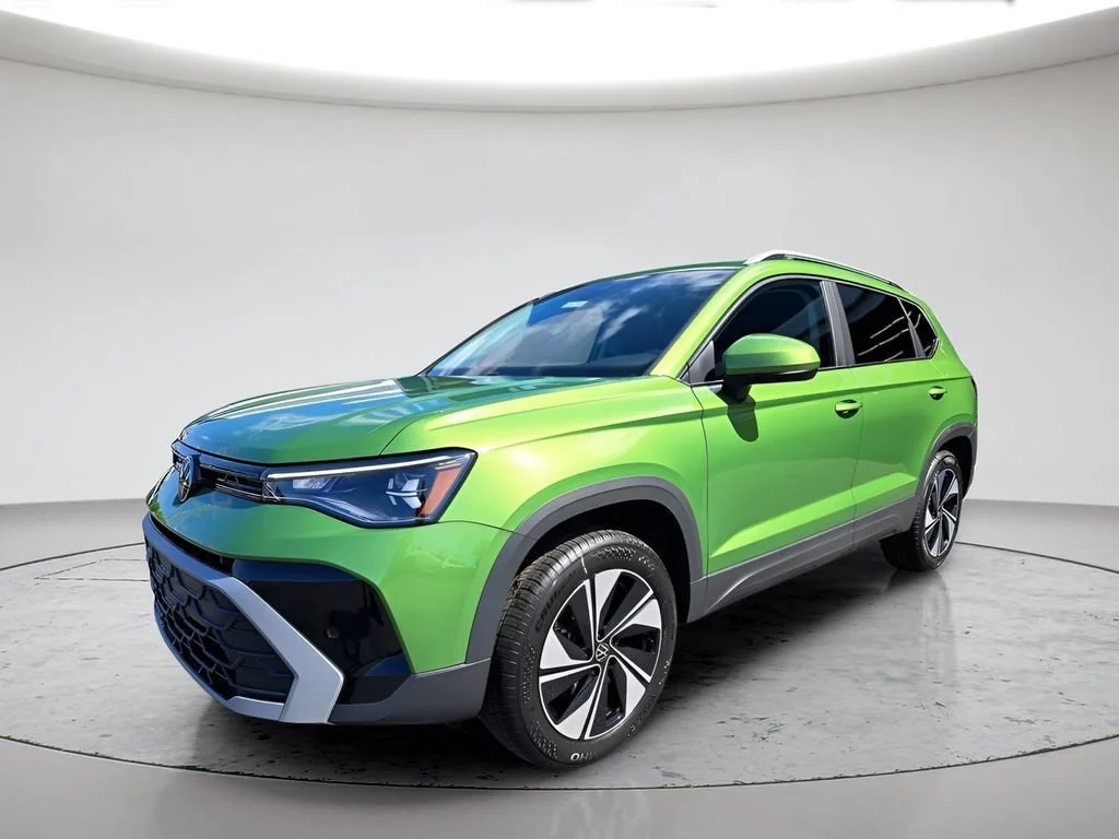 2026 Volkswagen Taos SE