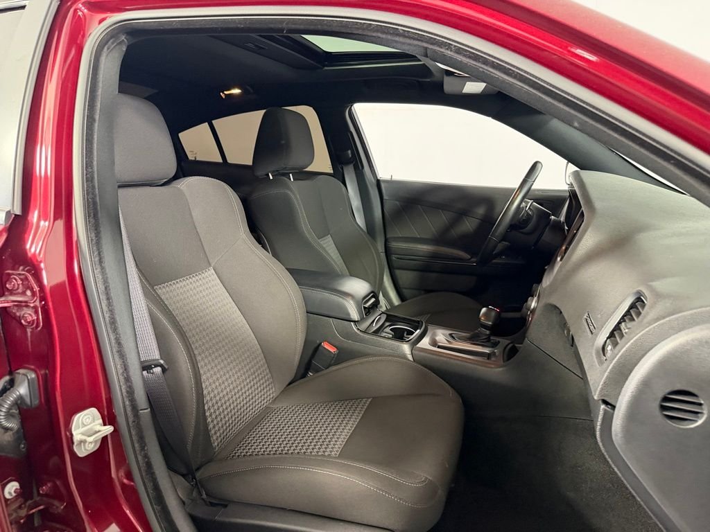Certified Used 2023 Red Dodge R/T image 31