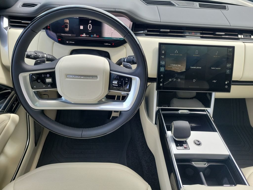 New 2026 Sunset Gold Satin LAND ROVER Autobiography image 19