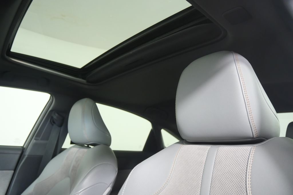 Used 2019 Harbor Gray Metallic Toyota XLE image 11