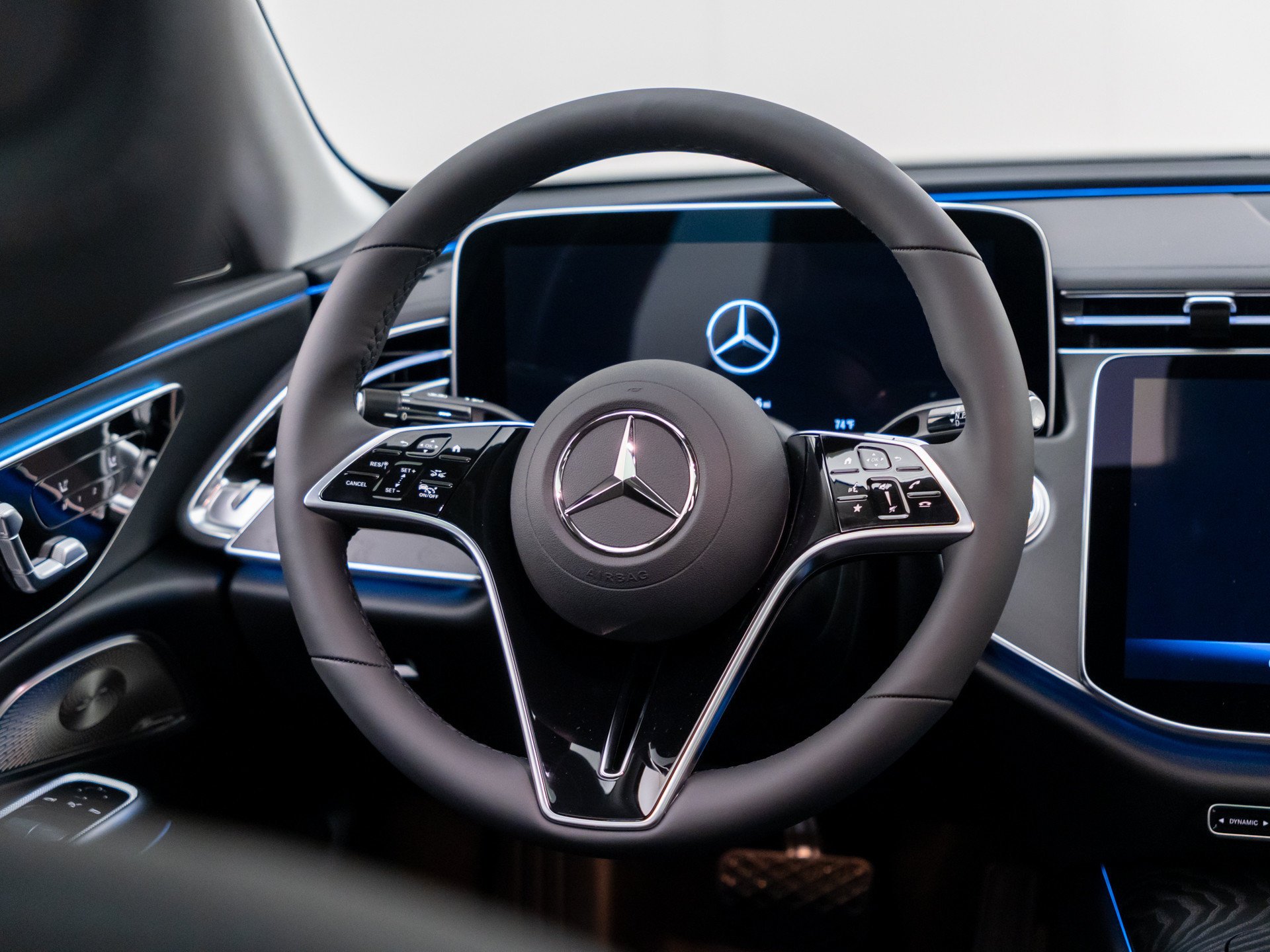 New 2027 Black Mercedes-Benz E 350 image 50