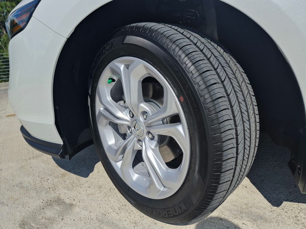 New 2026 Platinum White Pearl Honda LX image 8