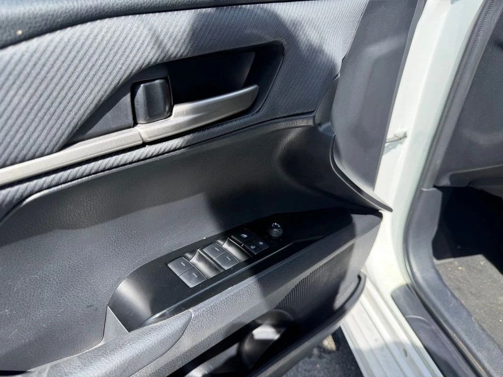 Used 2025 White Toyota SE image 18