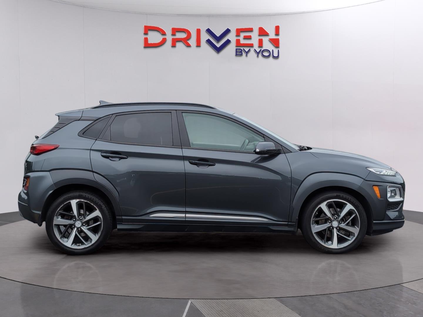 Used 2020 Thunder Gray Hyundai Ultimate image 6