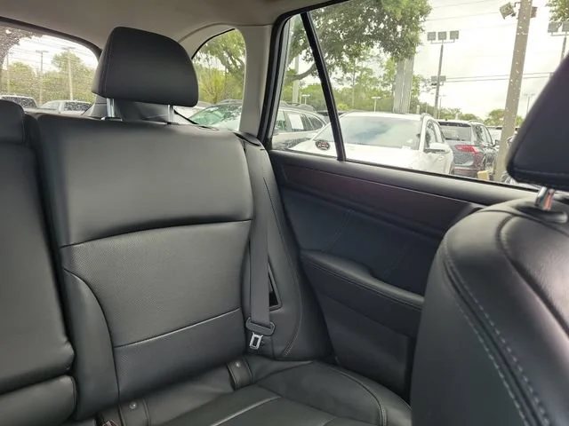 2019 Subaru Outback Limited - Photo 16