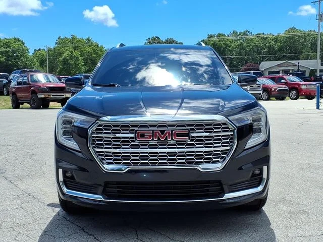 Used 2023 Black GMC Denali image 2