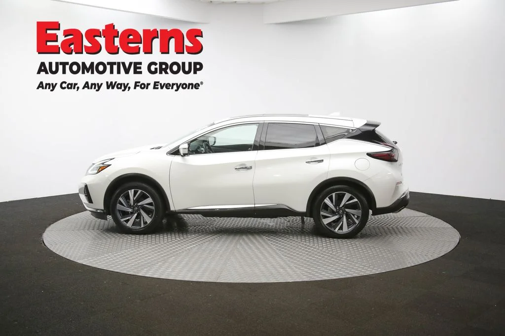 Used 2023 White Nissan SL image 59