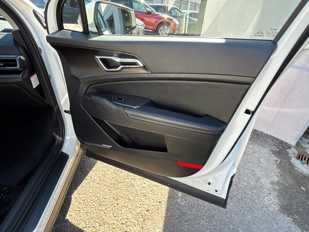 Used 2025 White Kia EX image 24