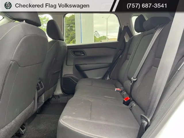Used 2024 Everest White Pearl Nissan S image 26