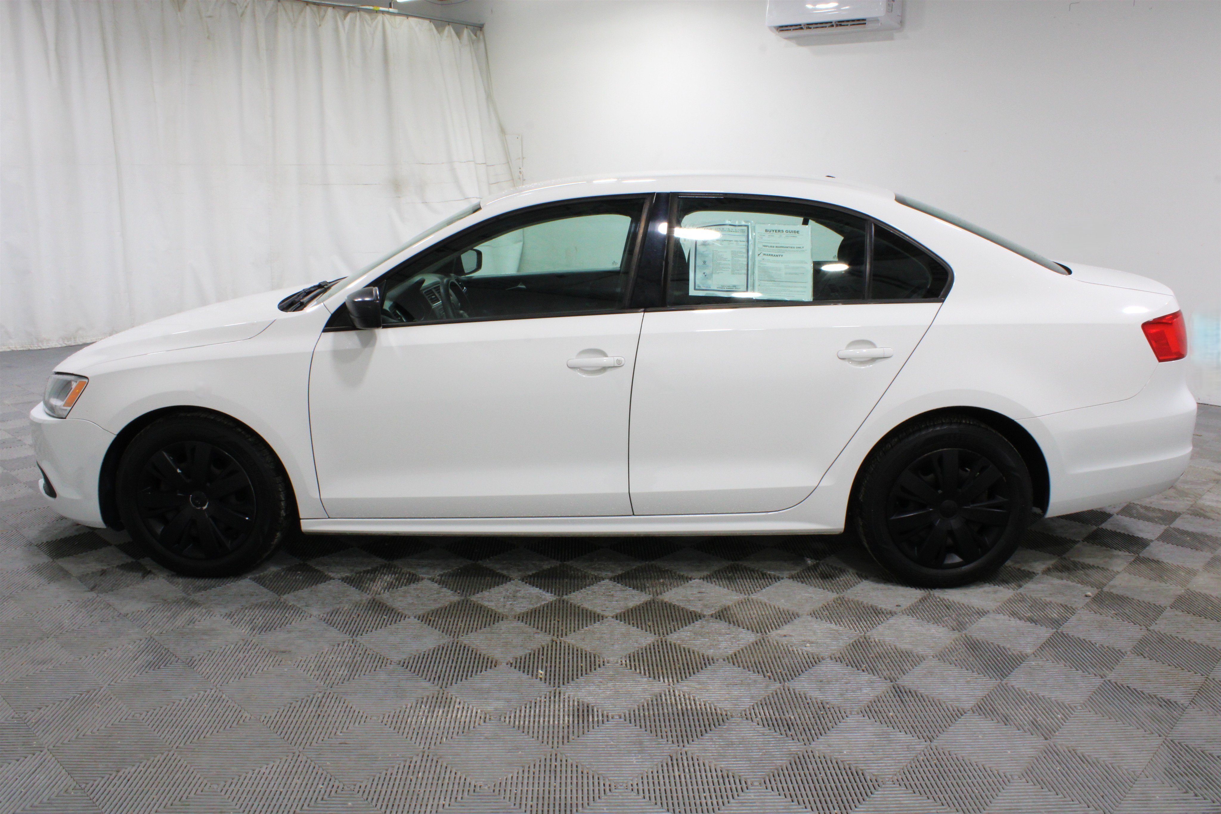 Used 2012 Candy White Volkswagen S image 24
