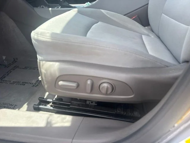 2025 Chevrolet Malibu 1LT - Photo 13