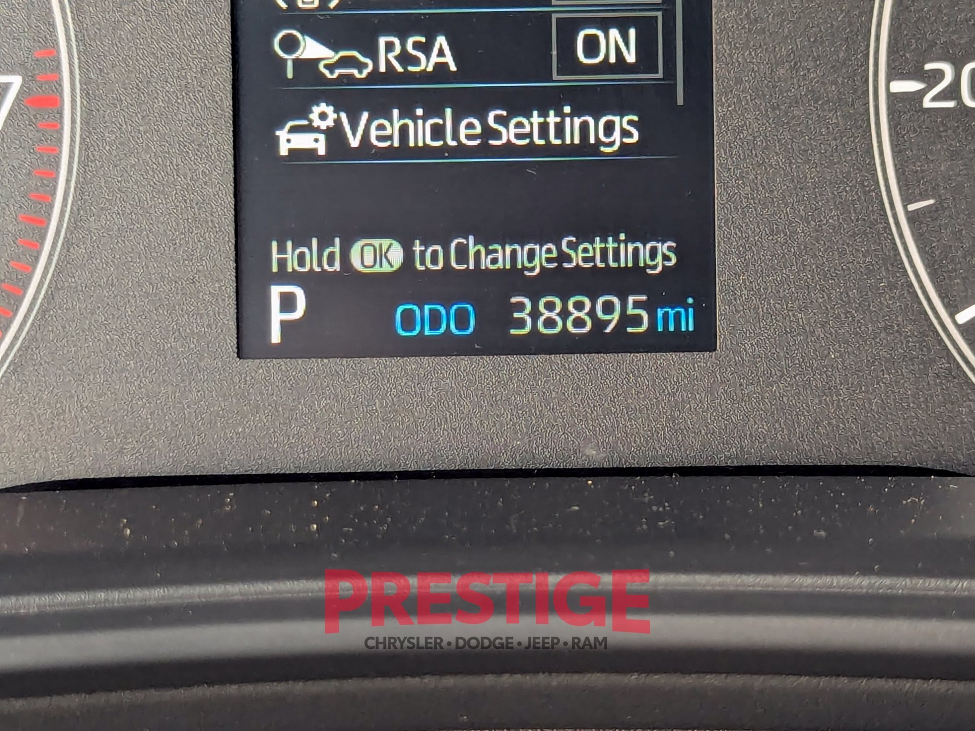 Used 2023 White Toyota LE image 14
