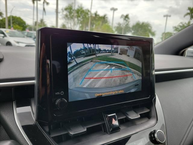 Certified Used 2024 SILVER ME. Toyota  image 31