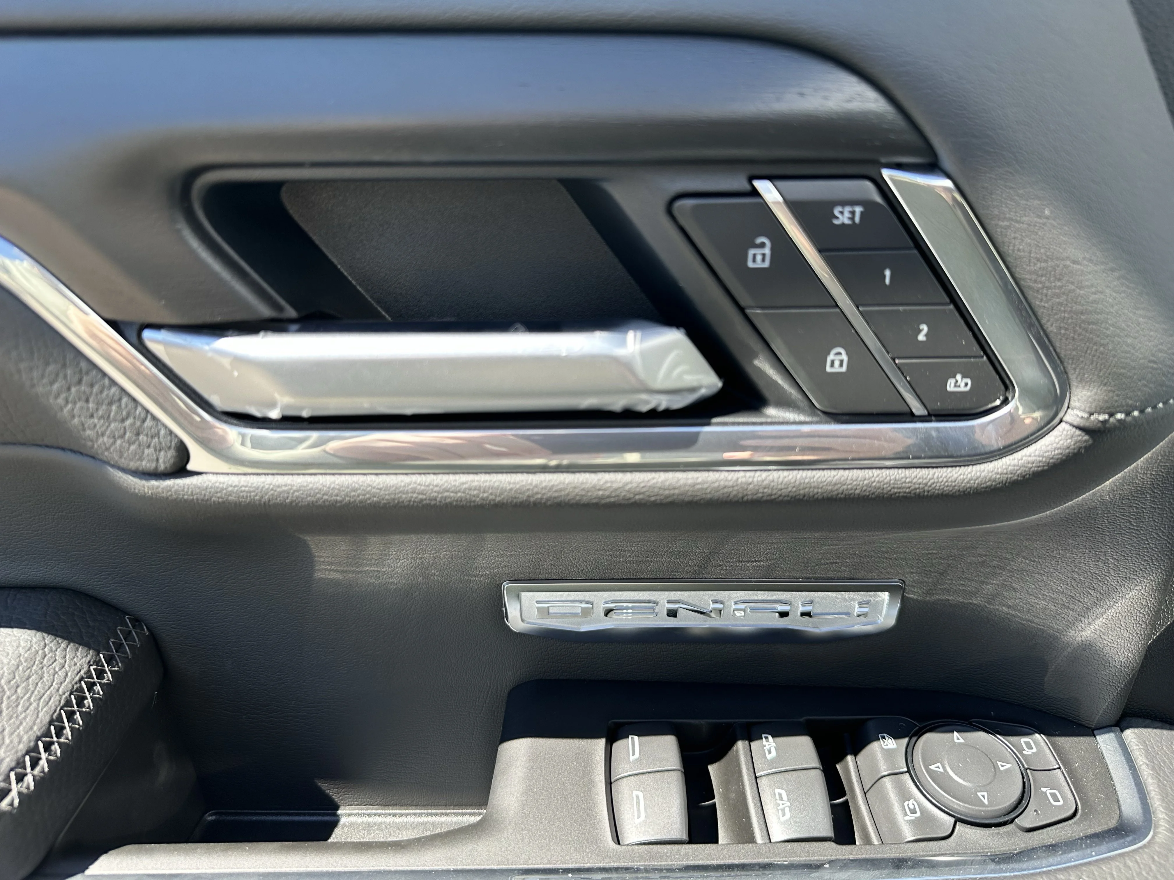 New 2026 Glacier White Tricoat GMC Denali image 10