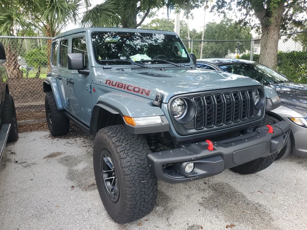 Used 2025 Gray Jeep Rubicon X image 1