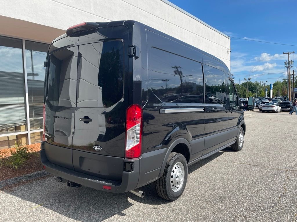 2026 Ford Transit Van Base - Photo 7