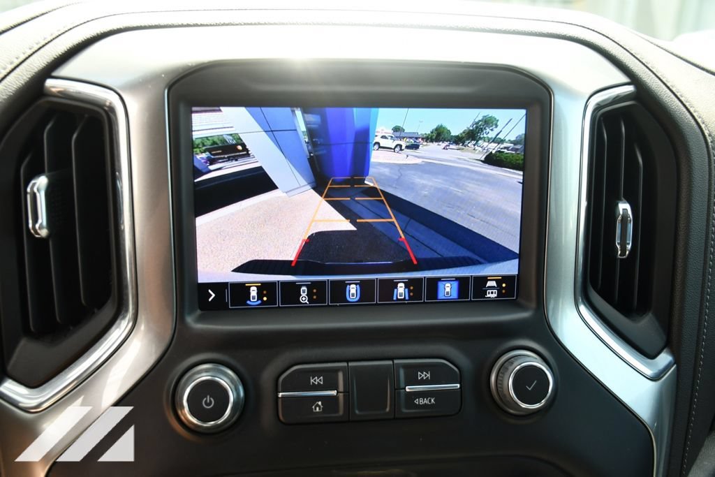 Used 2022 Summit White Chevrolet LTZ image 17