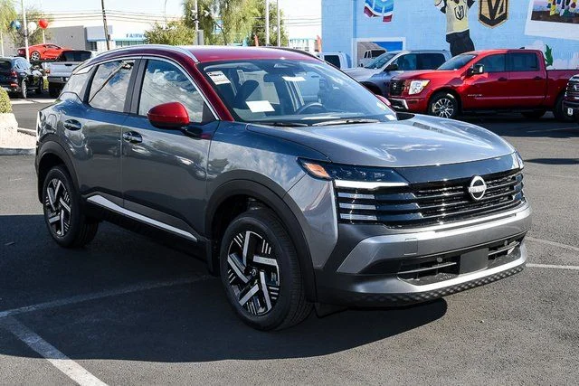 New 2026 Gun Metallic / Scarlet Ember Tintcoat Two-tone Nissan SV image 41