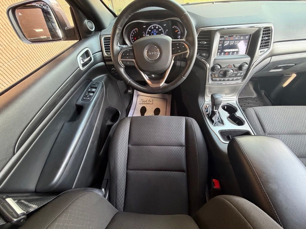 Used 2021 Billet Silver Metallic Jeep Laredo E image 10