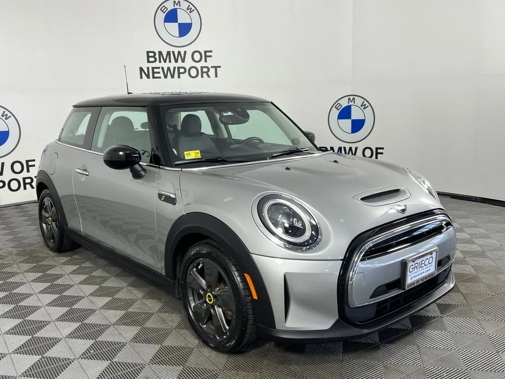 2024 MINI Hardtop 2 Door SE