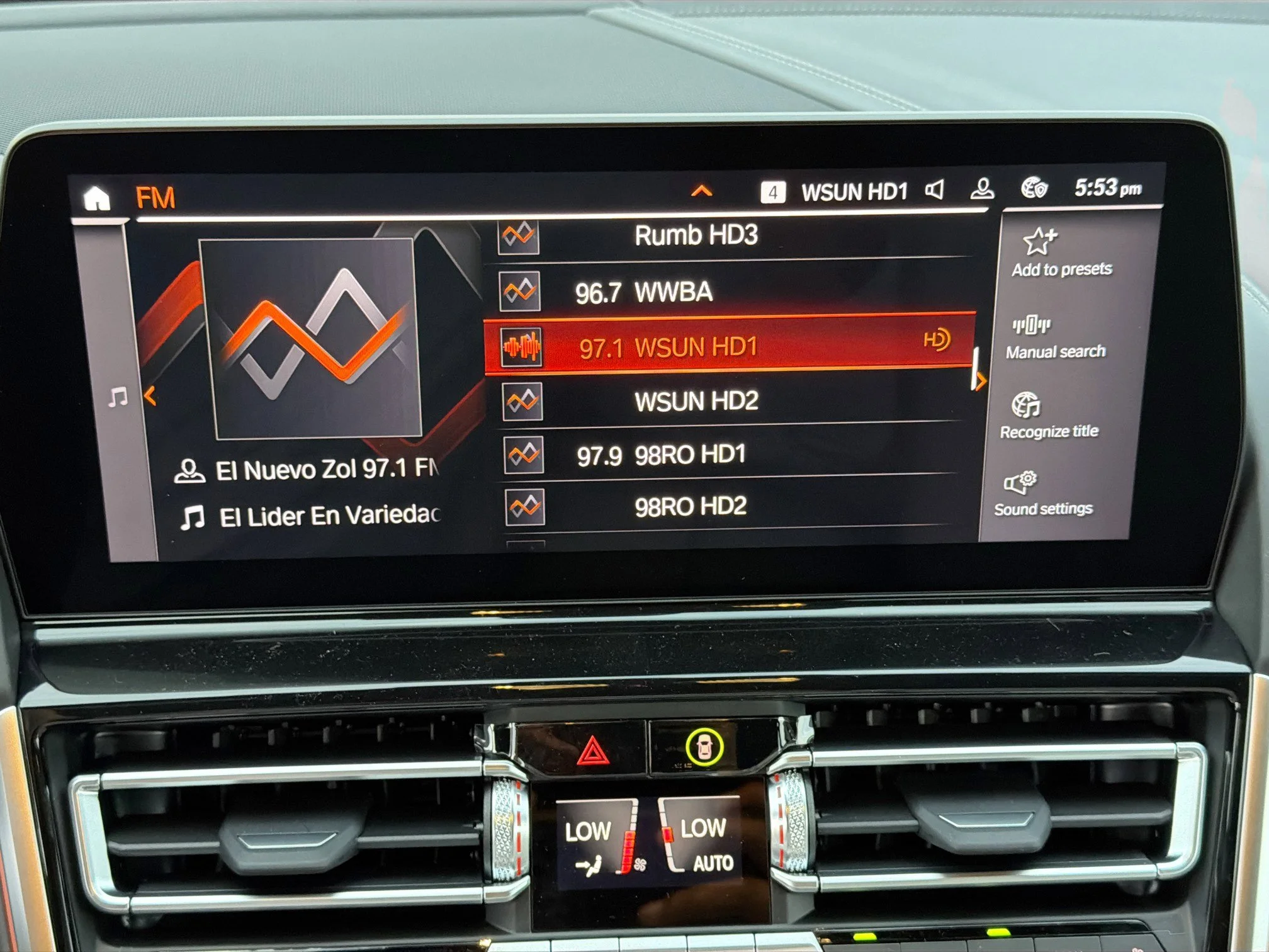 New 2026 Carbon Black Metallic BMW 840i image 31