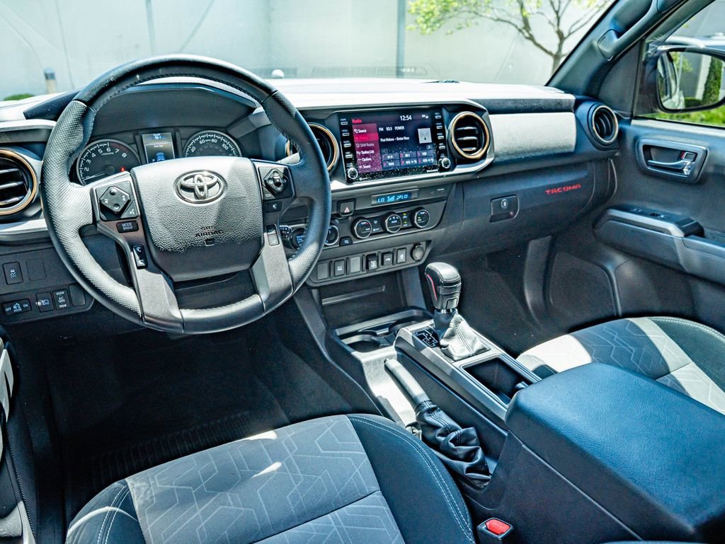 Used 2022 Lunar Toyota TRD Off-Road image 33