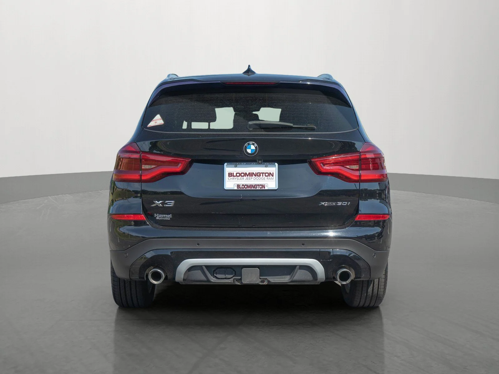 Used 2021 Jet Black BMW xDrive30i image 6