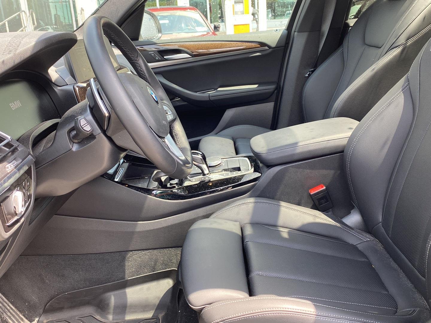 Certified Used 2023 Alpine White BMW xDrive30i image 6