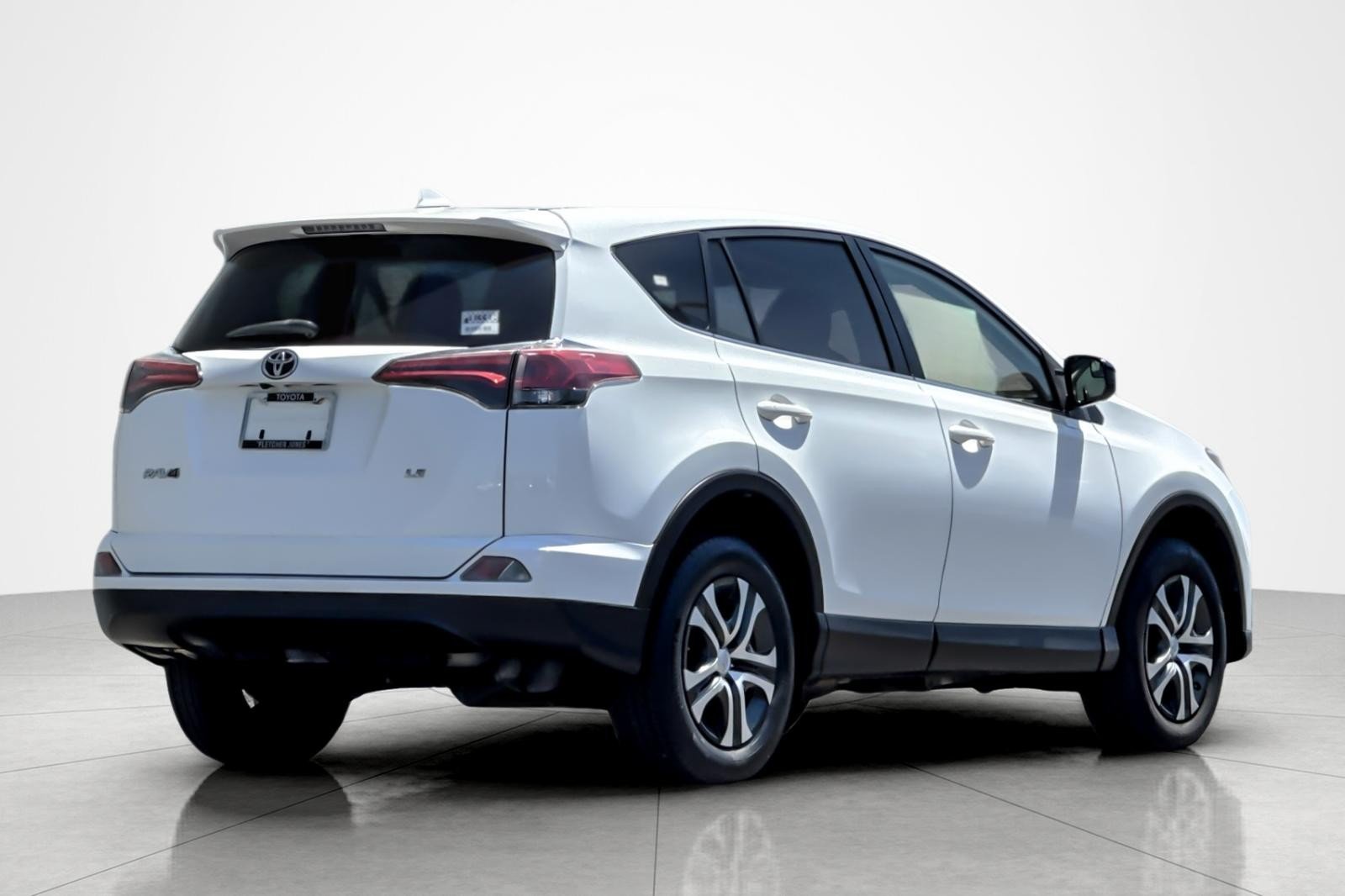 Used 2017 Super White Toyota LE image 5