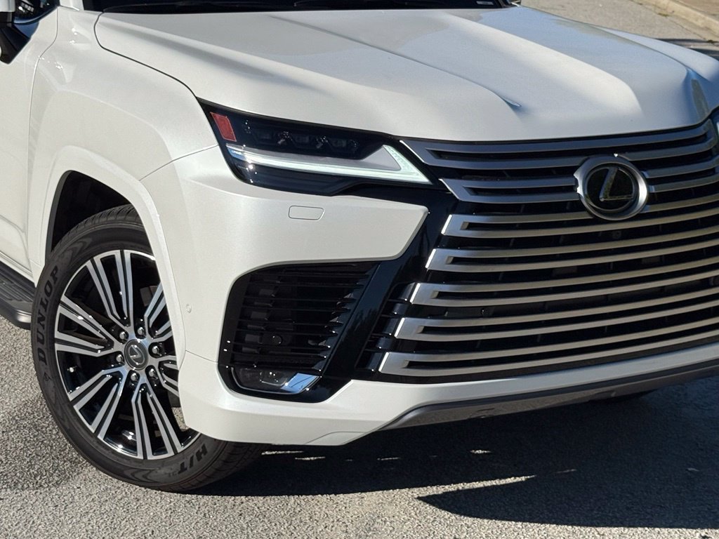 2026 Lexus LX 700h Luxury - Photo 6