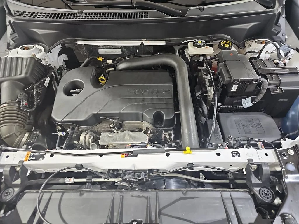 Certified Used 2023 Summit White GMC SLE image 34