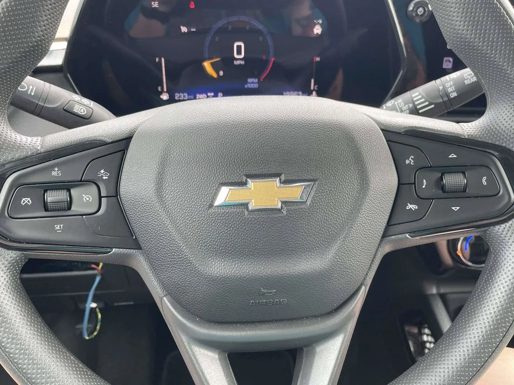 Used 2025 Gray Chevrolet LT image 23