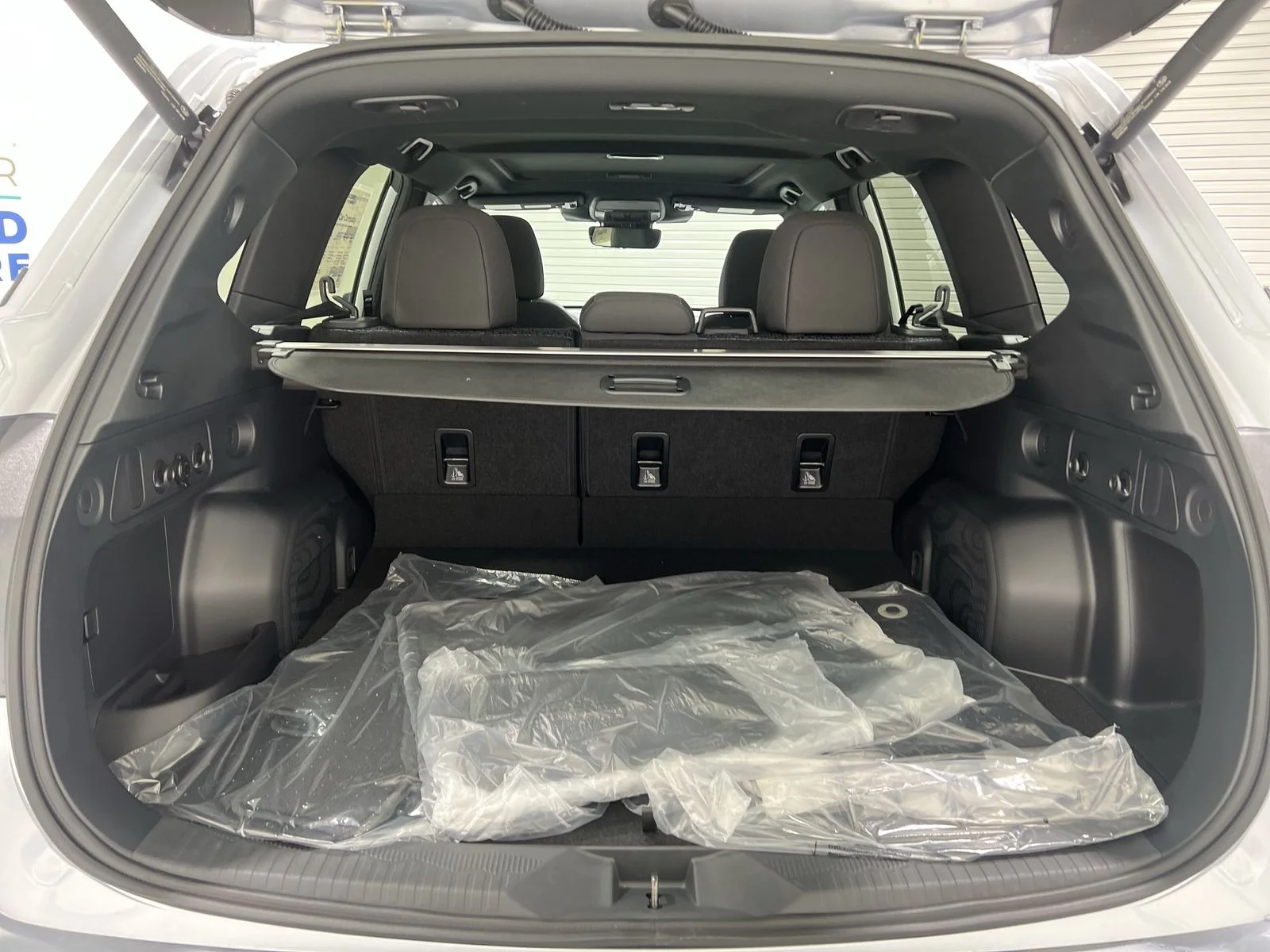 New 2026 ICE SILVER METALLIC Subaru Premium Hybrid image 24