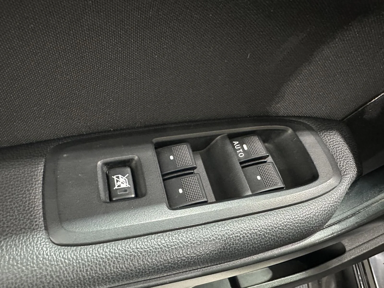 Used 2020 Shadow Black Ford XL image 18