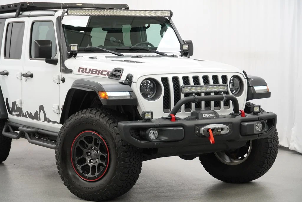 Used 2023 White Jeep Rubicon image 3