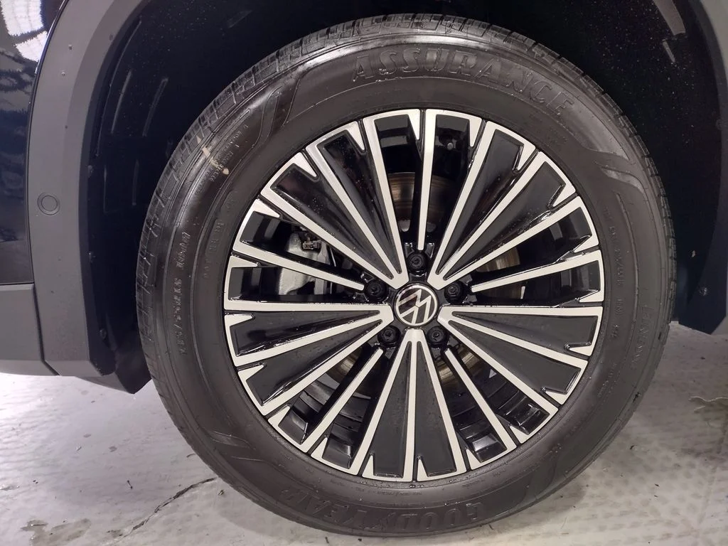 New 2026 Black Volkswagen S image 5