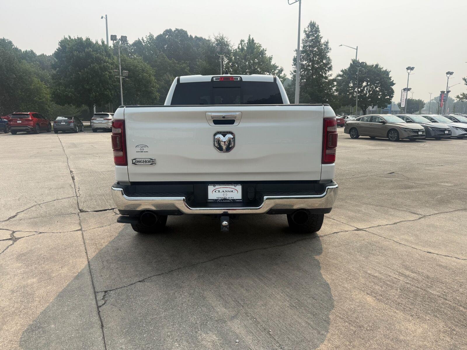 Used 2019 Ivory White Tri-Coat Pearlcoat Ram Longhorn image 4