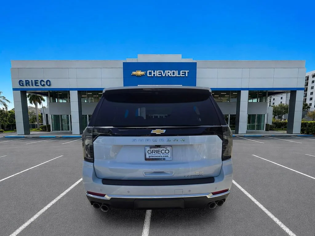 2026 Chevrolet Suburban Premier - Photo 10