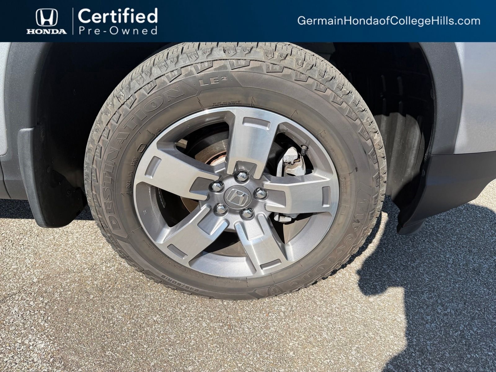 Certified Used 2024 Lunar Silver Metallic Honda RTL image 5