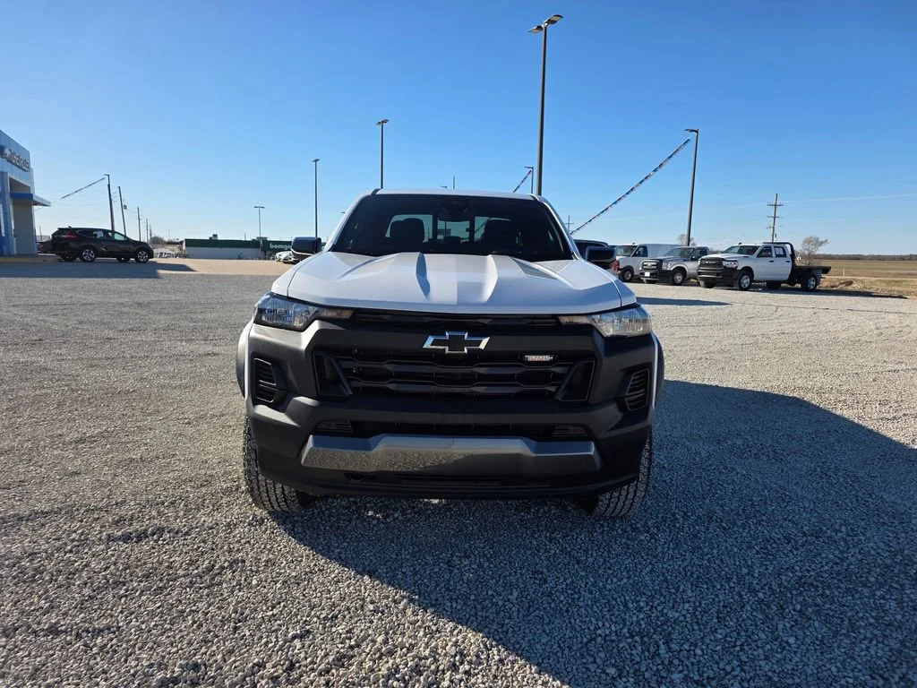 New 2026 Summit White Chevrolet Trail Boss image 8
