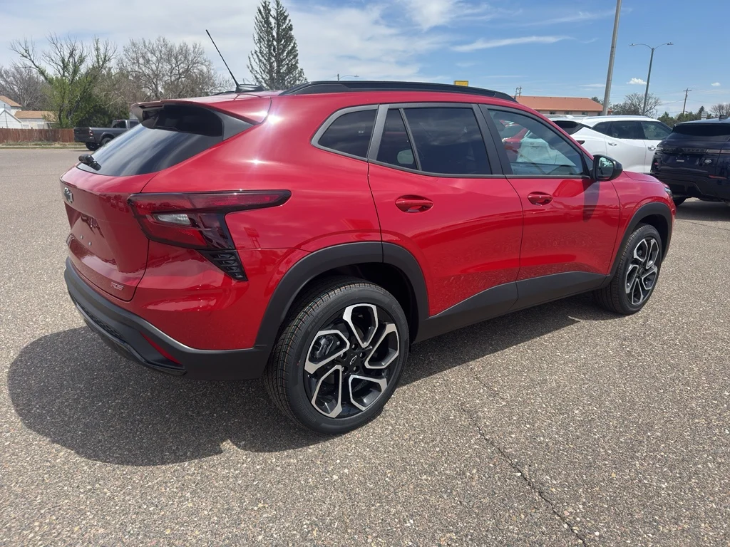 2026 Chevrolet Trax RS - Photo 6