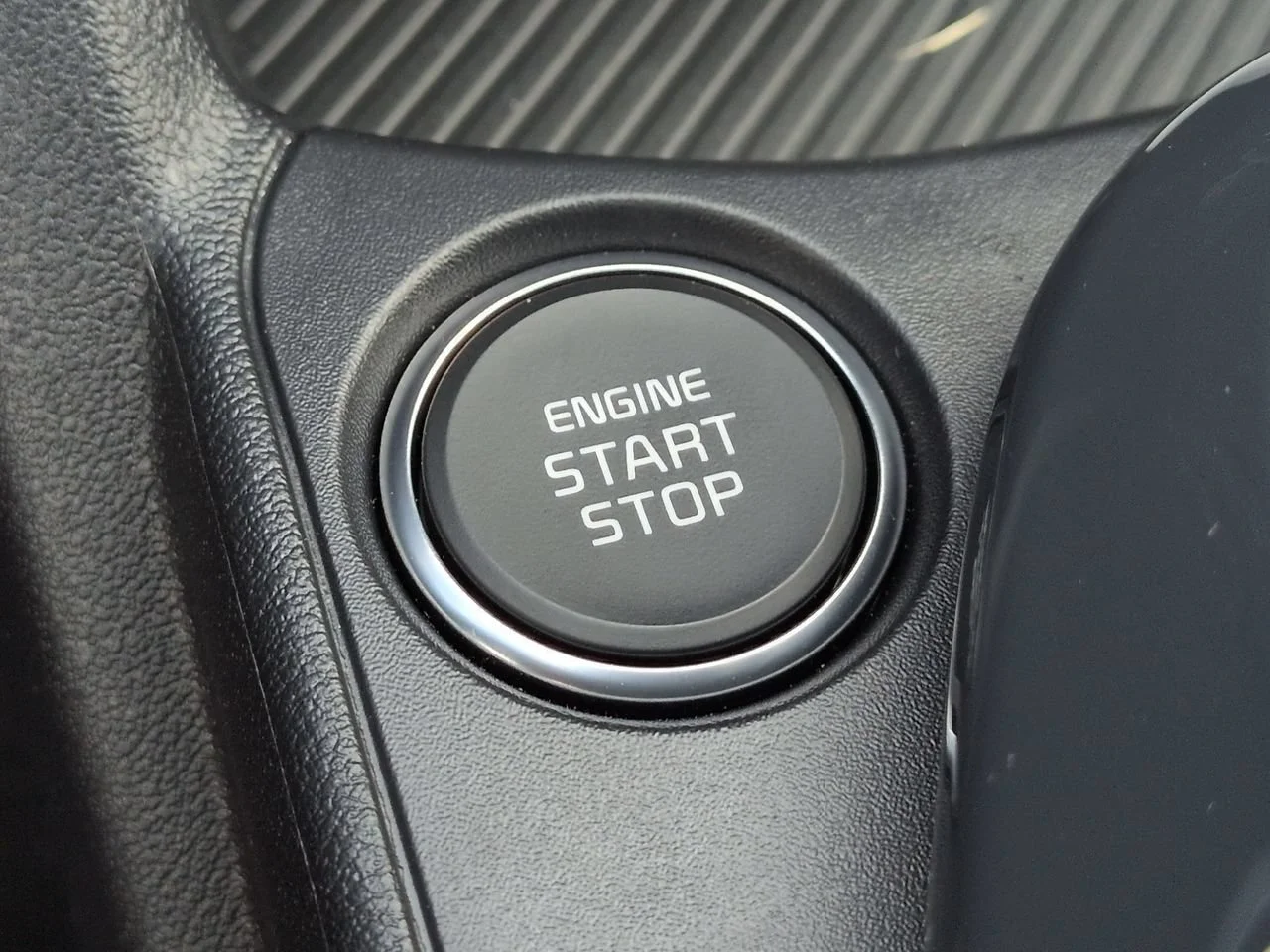New 2026 Aurora Black Pearl Kia GT-Line Turbo image 34
