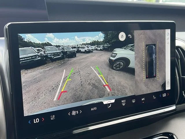 New 2027 Glacier Gray Metallic Tri-Coat Ford MAX Active image 18