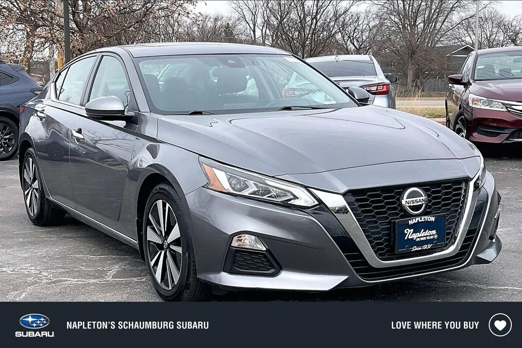 2022 Nissan Altima SV