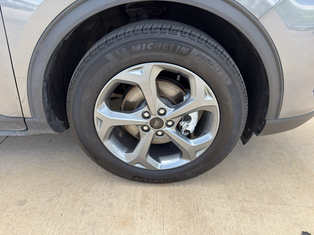 Used 2025 Carbonized Gray Metallic Ford ST-Line image 26