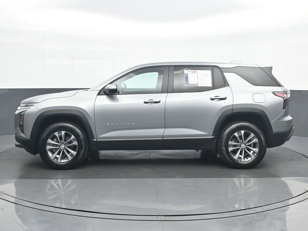 Used 2026 Gray Chevrolet LT image 3