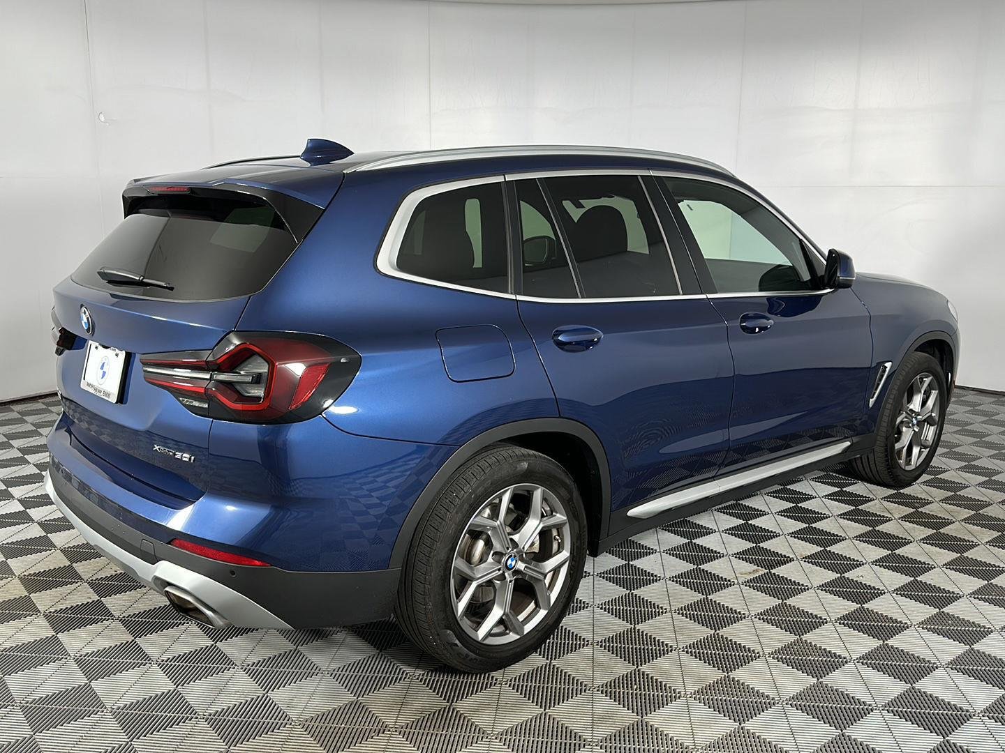 Certified Used 2024 Phytonic Blue Metallic BMW xDrive30i image 33