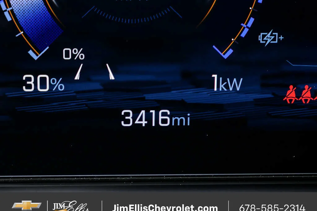 2025 Chevrolet Silverado EV LT - Photo 12