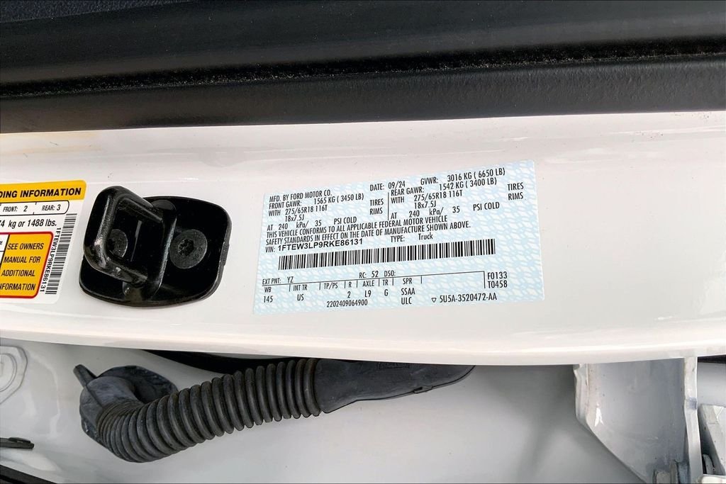 Used 2024 White Ford XLT image 20